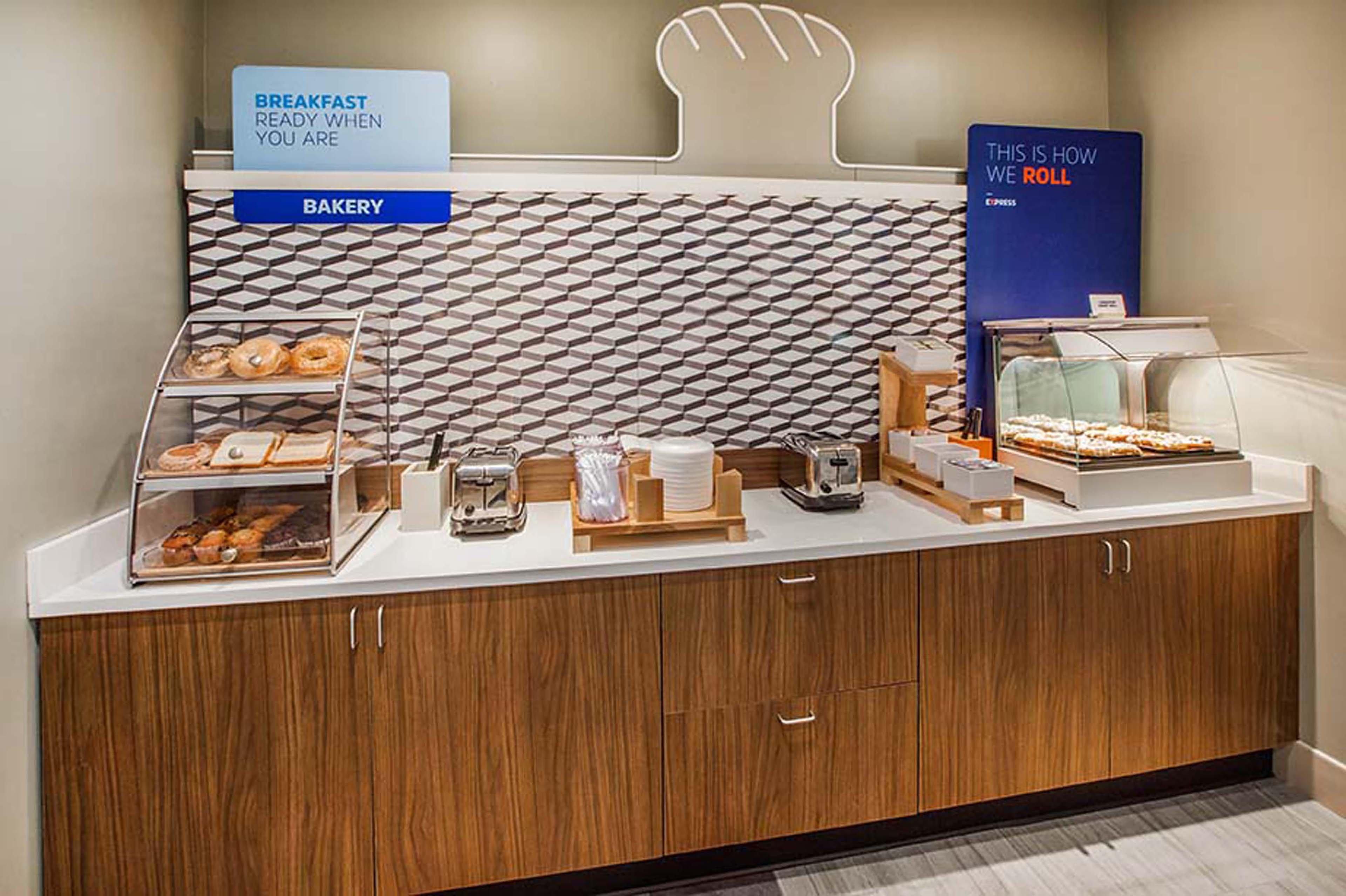 Holiday Inn Express Hotel & Suites Maryville By Ihg Dış mekan fotoğraf