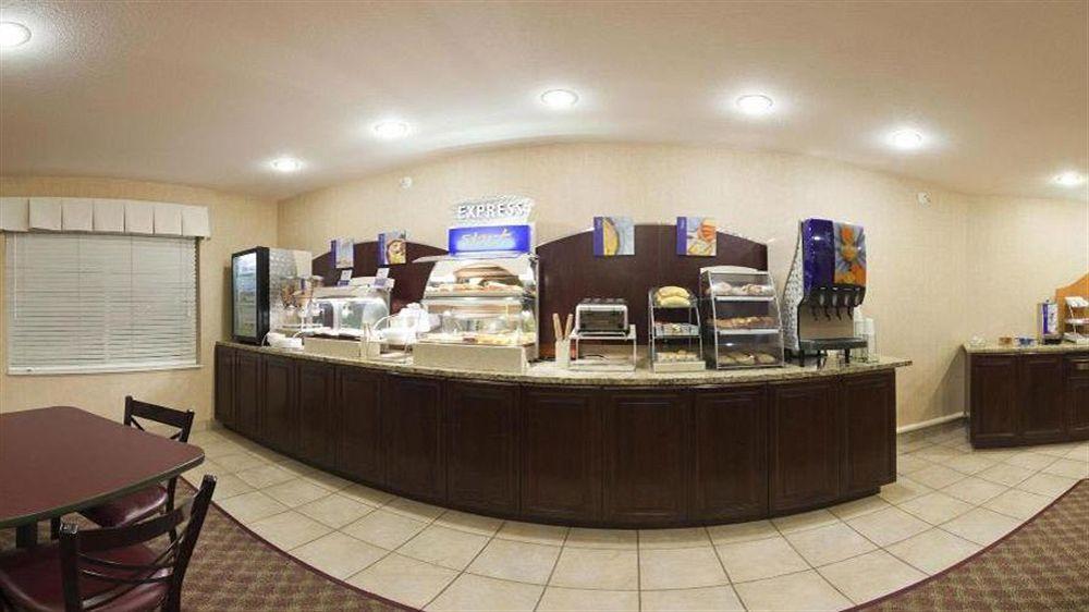 Holiday Inn Express Hotel & Suites Maryville, An Ihg Hotel Dış mekan fotoğraf